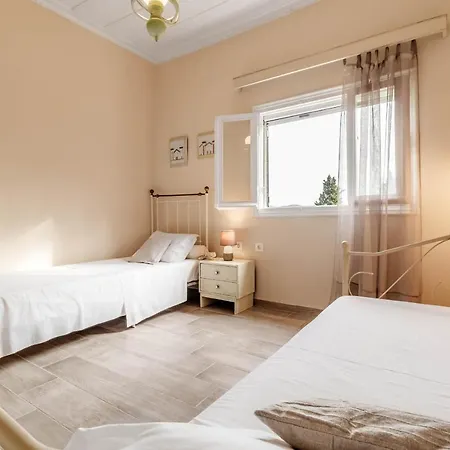 Holiday home Pezouli, The Real Nature And Village Taste *
