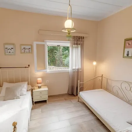 Pezouli, The Real Nature And Village Taste Holiday home *